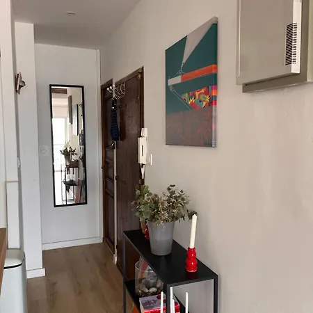 Face A La * 邦多勒