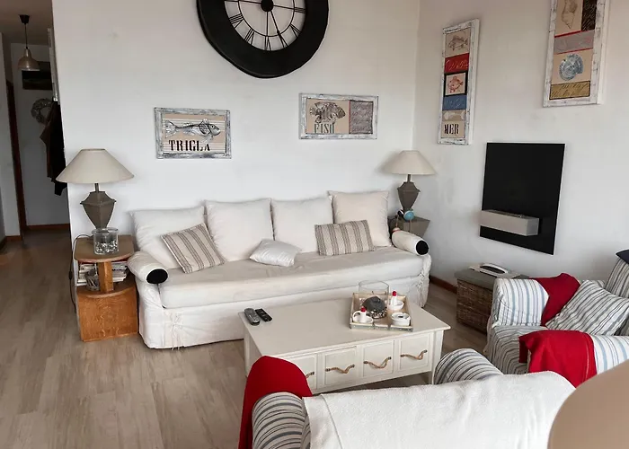 アパート Face A La バンドール